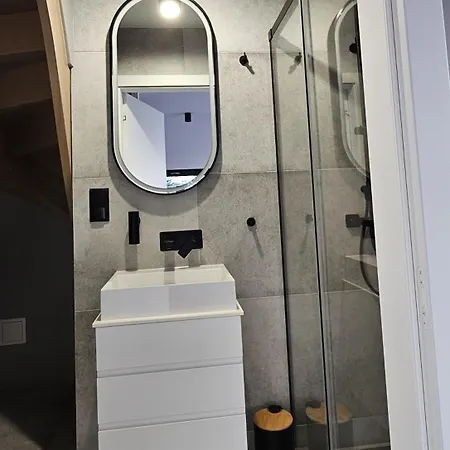 Osada Karkonosze Dziwiszow