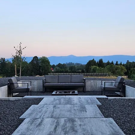 Osada Karkonosze 招待所 3*