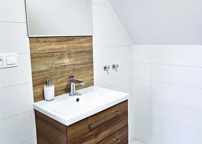 Osada Karkonosze 3* Dziwiszow