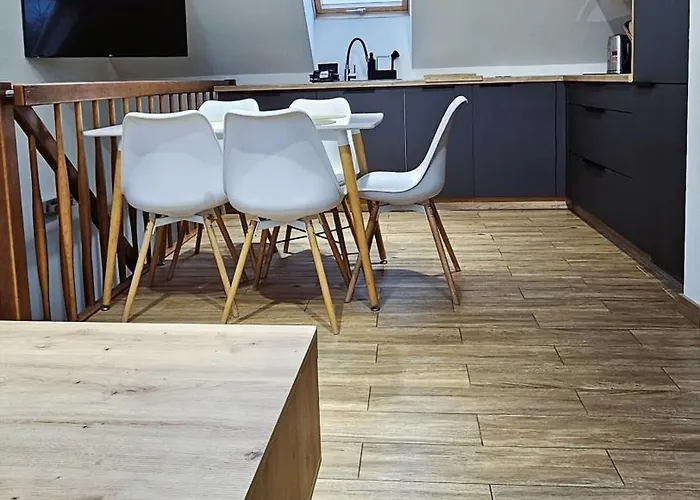 Osada Karkonosze Guest house Dziwiszow