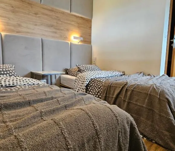 Osada Karkonosze Guest house Dziwiszow